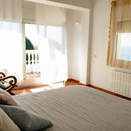 别墅 Villa El Riu Del Cel *